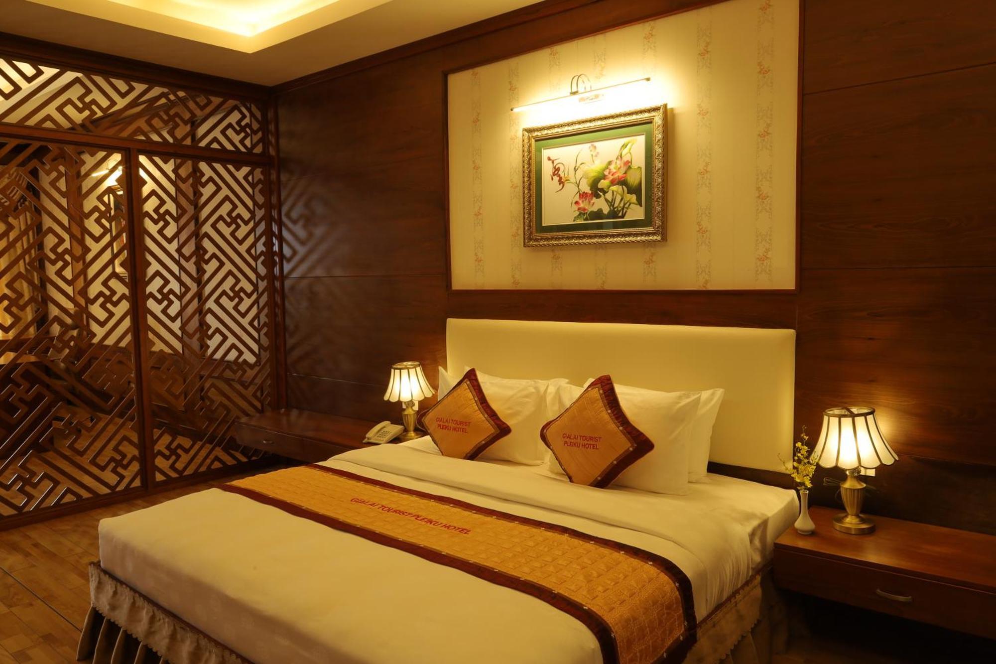 Pleiku Hotel By Gia Lai Tourist Экстерьер фото