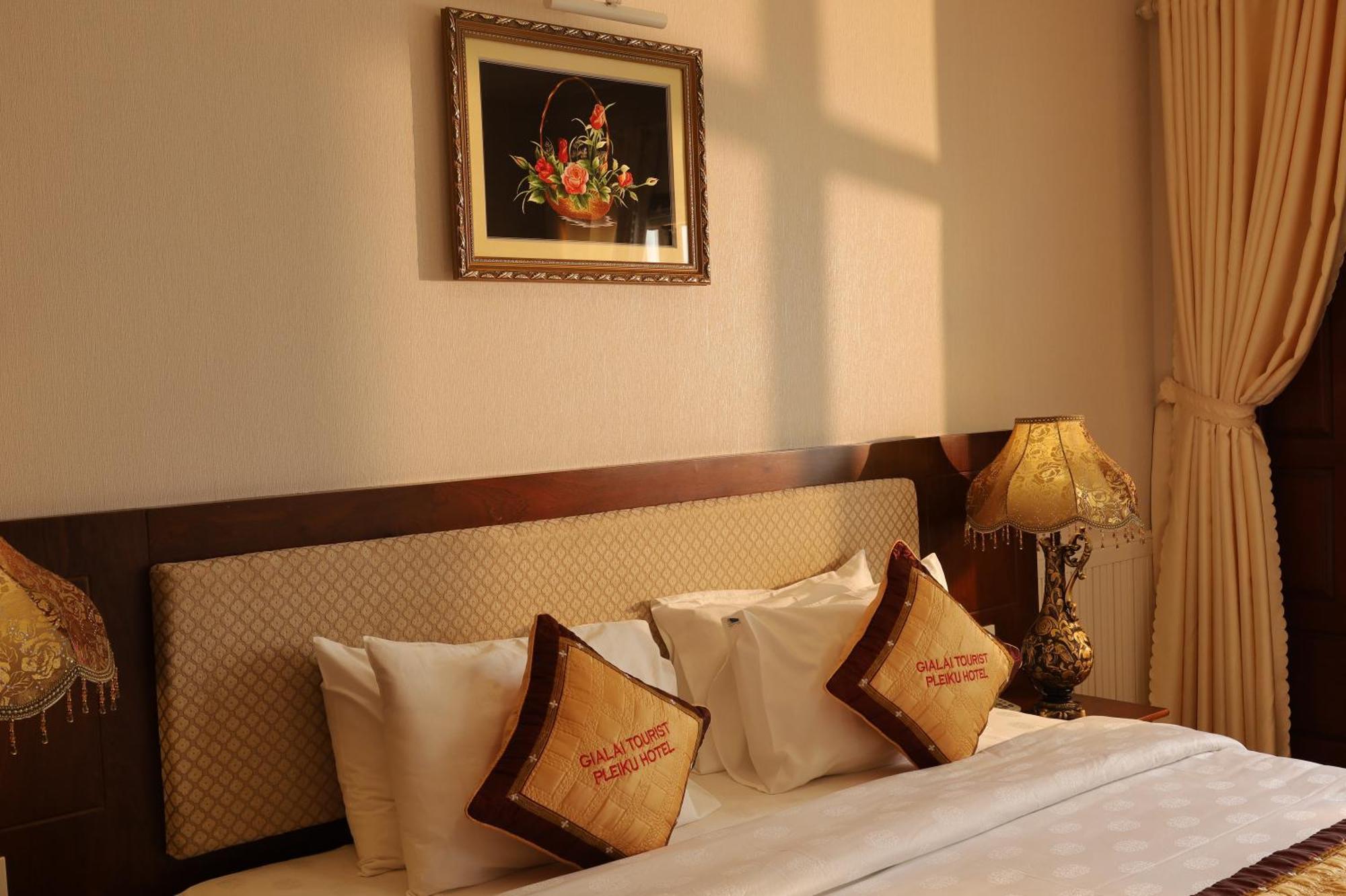 Pleiku Hotel By Gia Lai Tourist Экстерьер фото