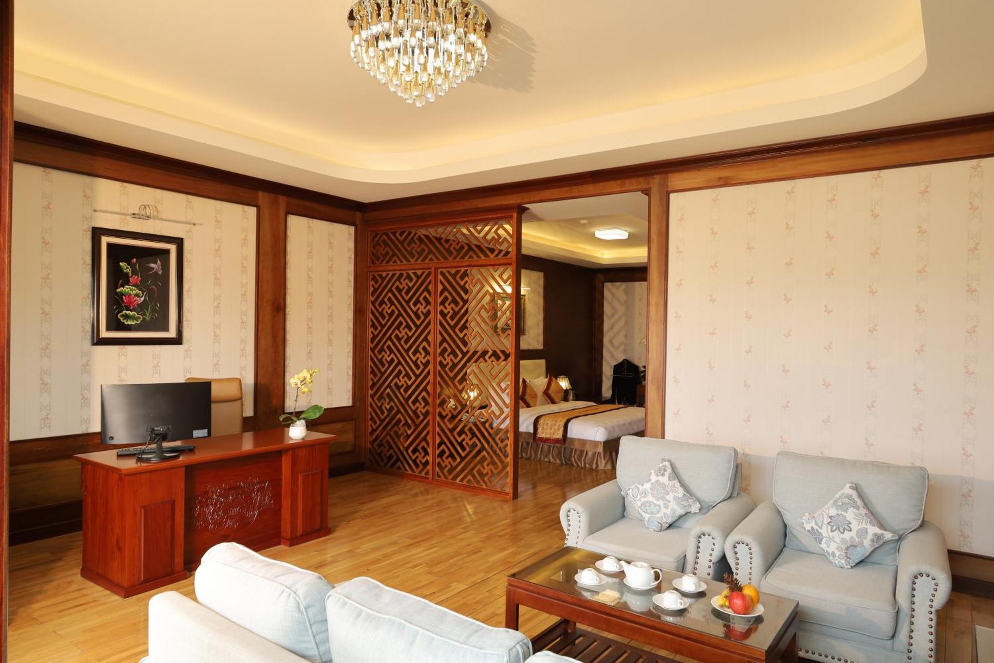 Pleiku Hotel By Gia Lai Tourist Экстерьер фото