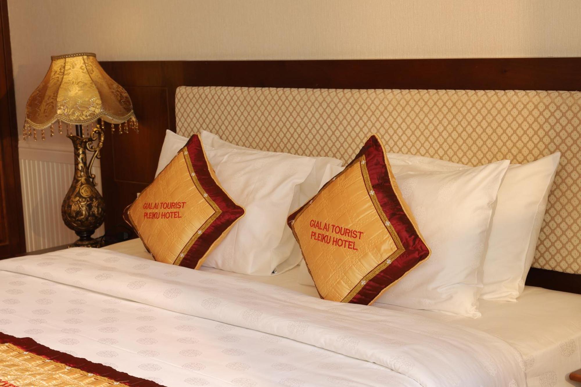 Pleiku Hotel By Gia Lai Tourist Экстерьер фото