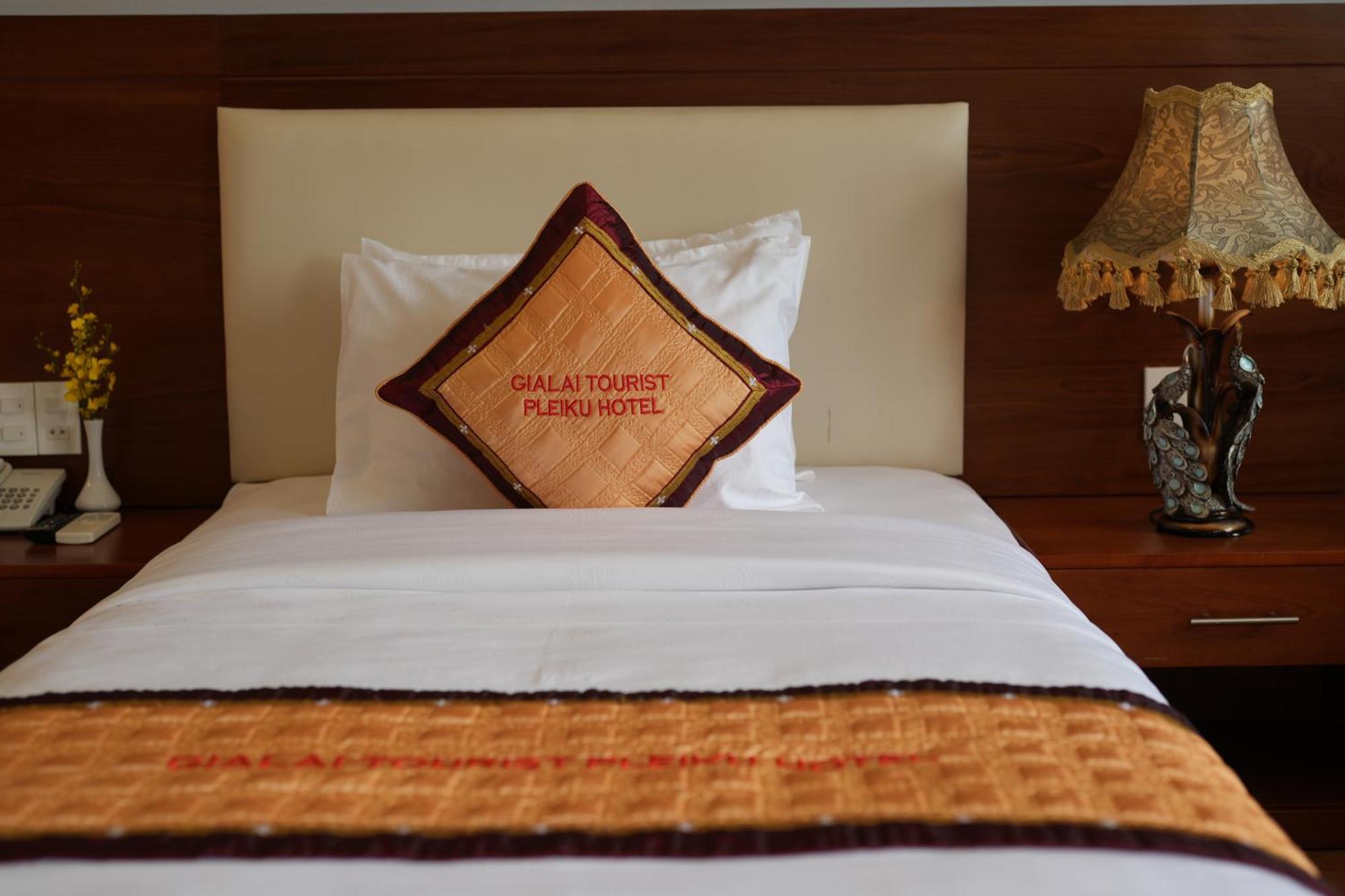 Pleiku Hotel By Gia Lai Tourist Экстерьер фото