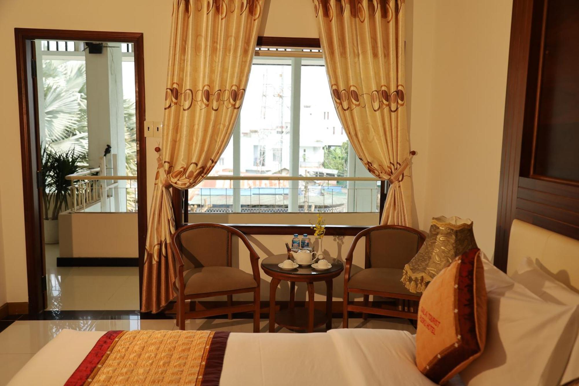 Pleiku Hotel By Gia Lai Tourist Экстерьер фото