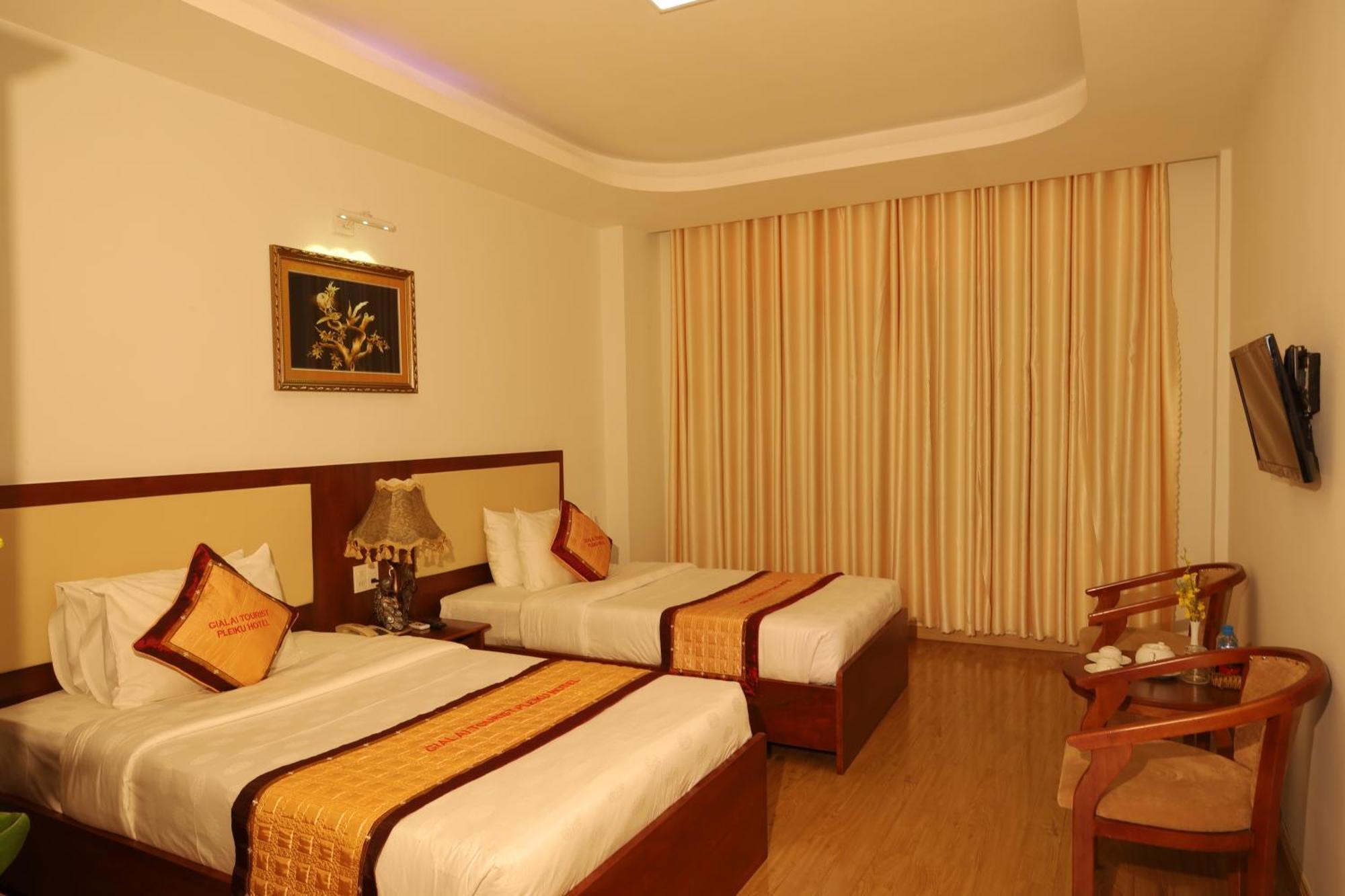 Pleiku Hotel By Gia Lai Tourist Экстерьер фото