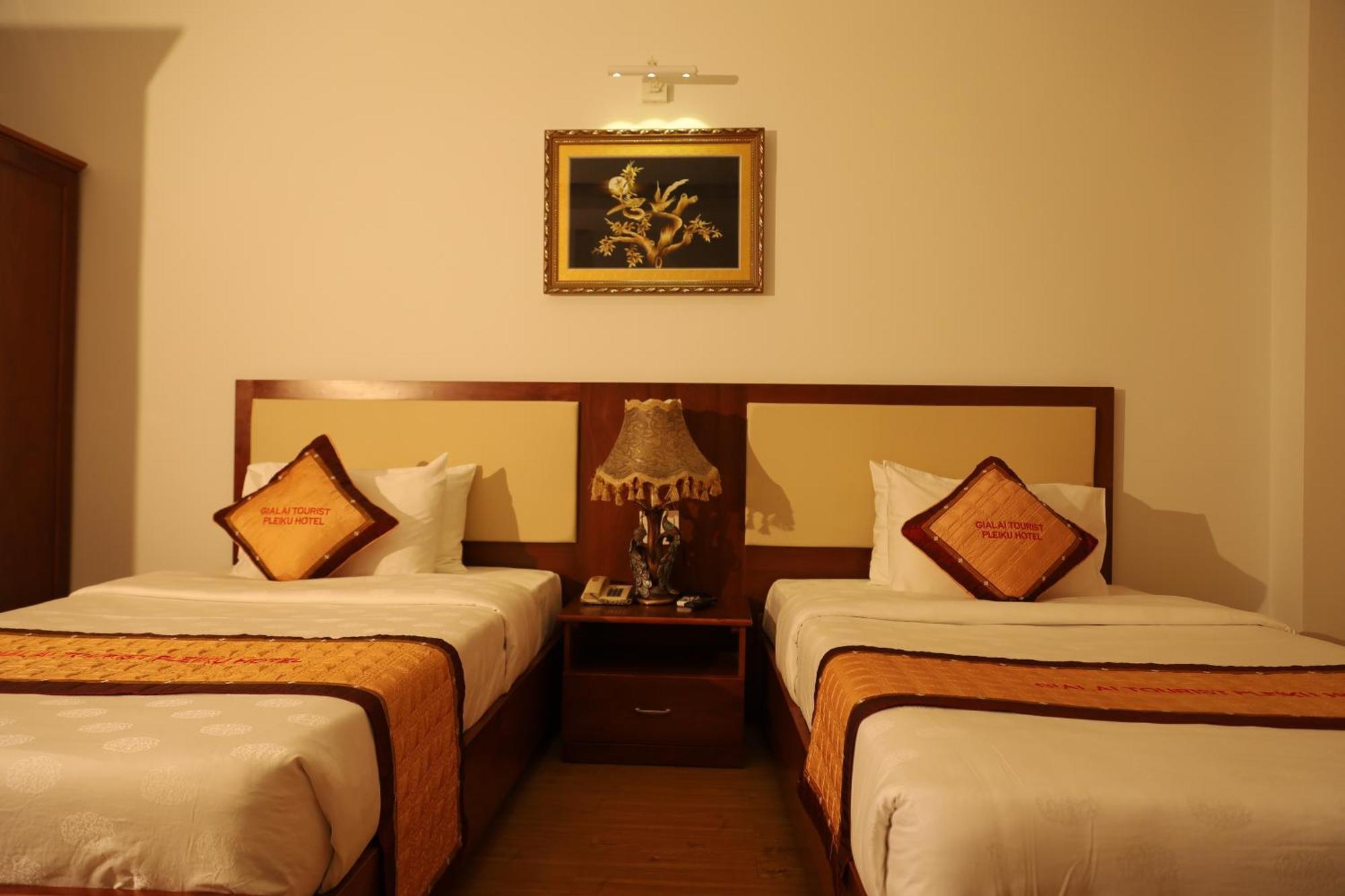 Pleiku Hotel By Gia Lai Tourist Экстерьер фото